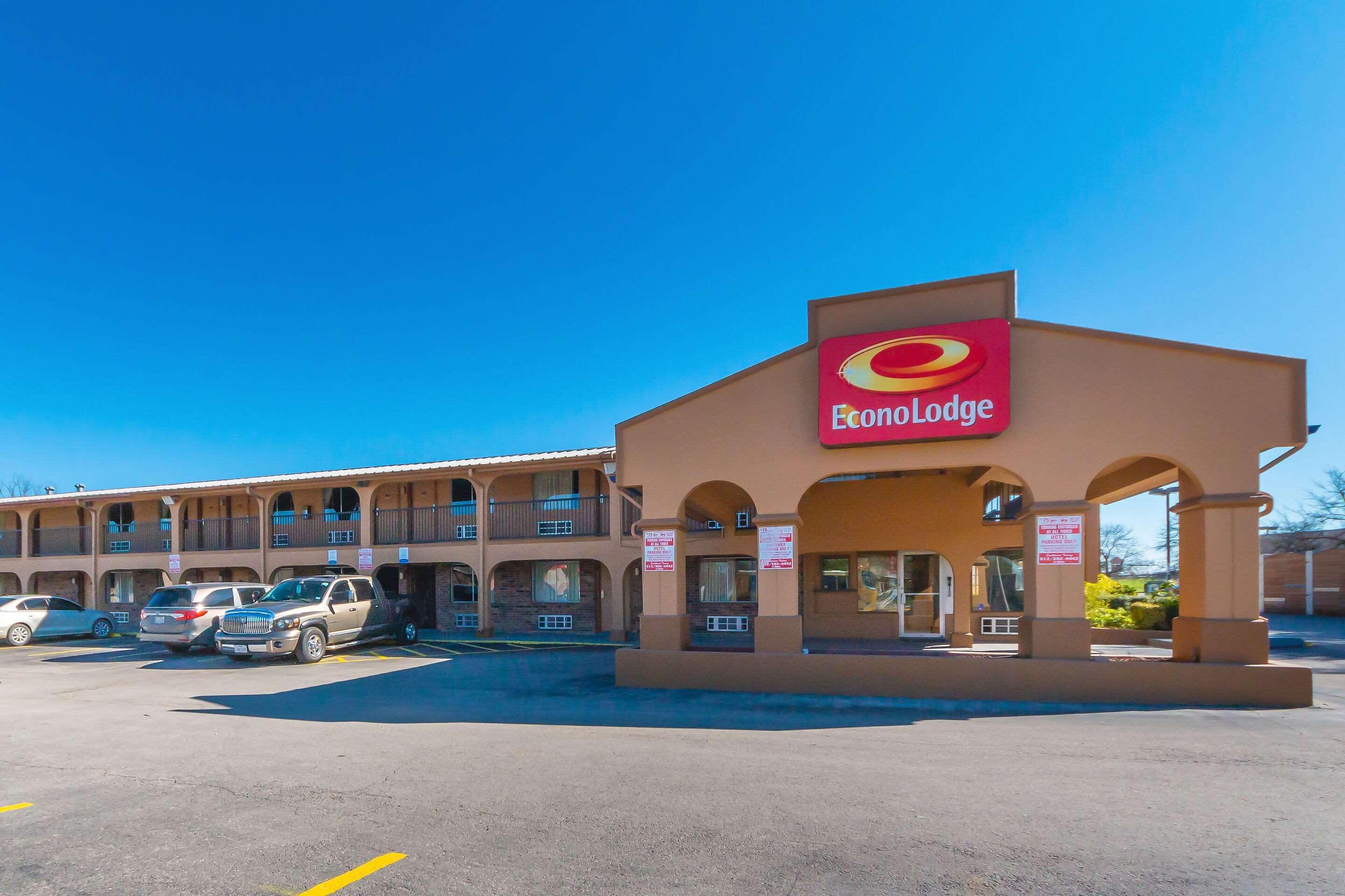 Econo Lodge San Marcos University Area Екстер'єр фото